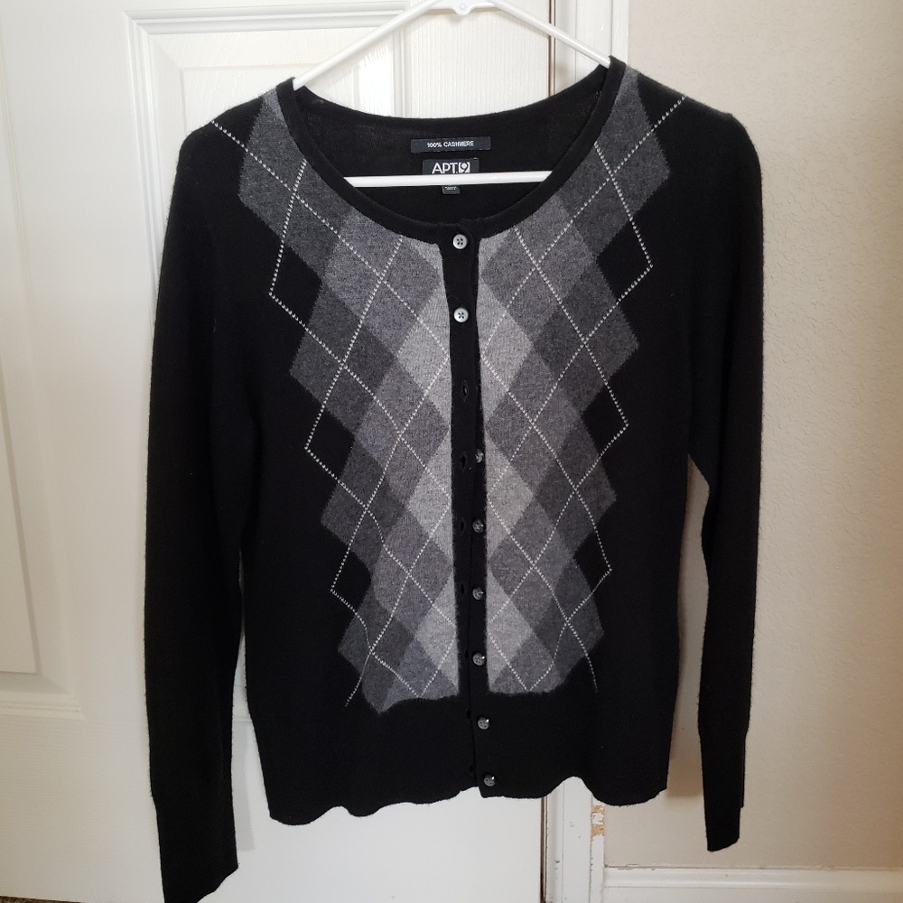 Cashmere sweater